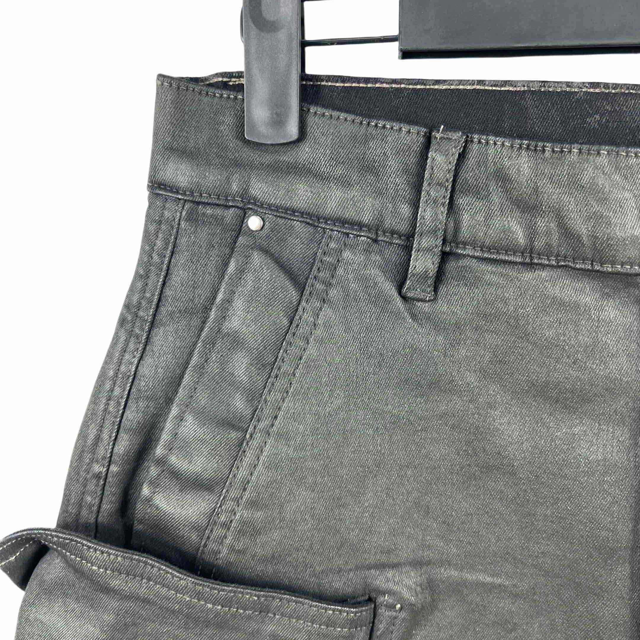 Rick Owens Stefan Cargo Shorts - DopestKickz