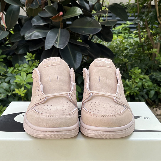 Air Jordan1Low Sneaker      AO1935-204  - DopestKickz