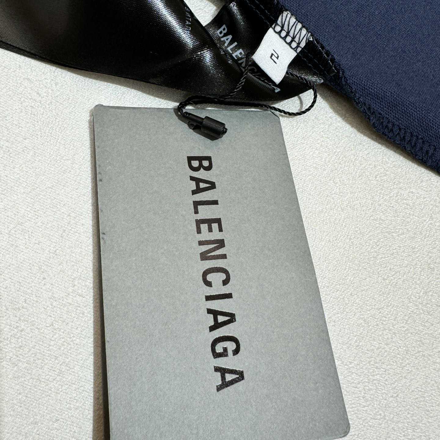 Balenciaga Unisex 3B Stencil Oversized T-shirt In Cotton - DopestKickz