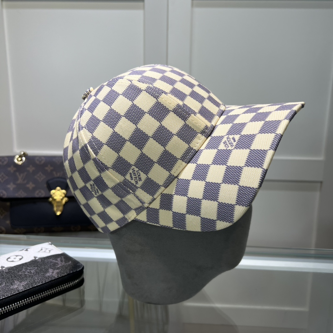 Louis Vuitton Cap - DopestKickz