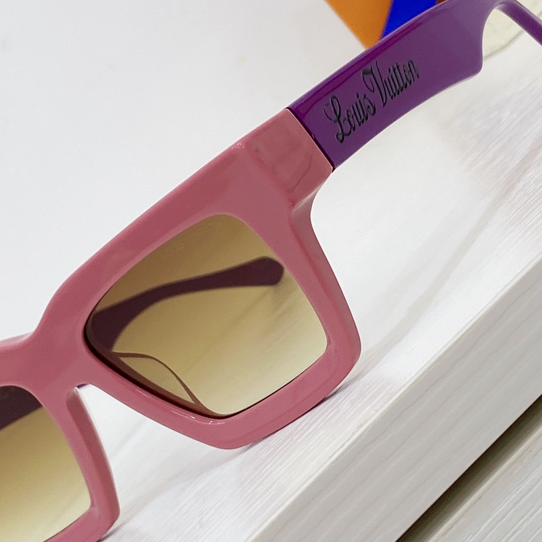 Louis Vuitton Sunglasses  Z1556E - DopestKickz