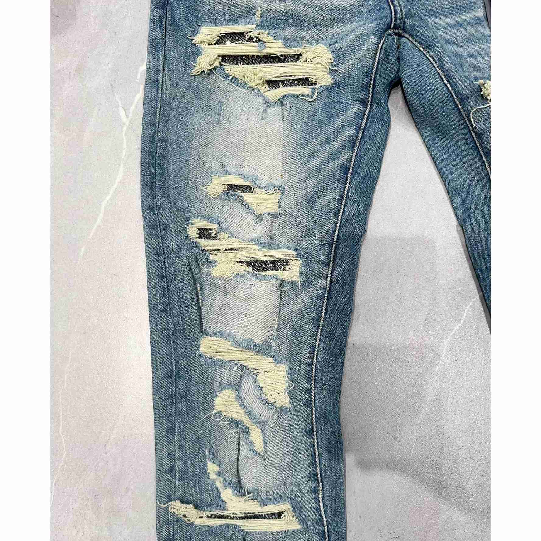 Amiri Jeans     AM1111 - DopestKickz