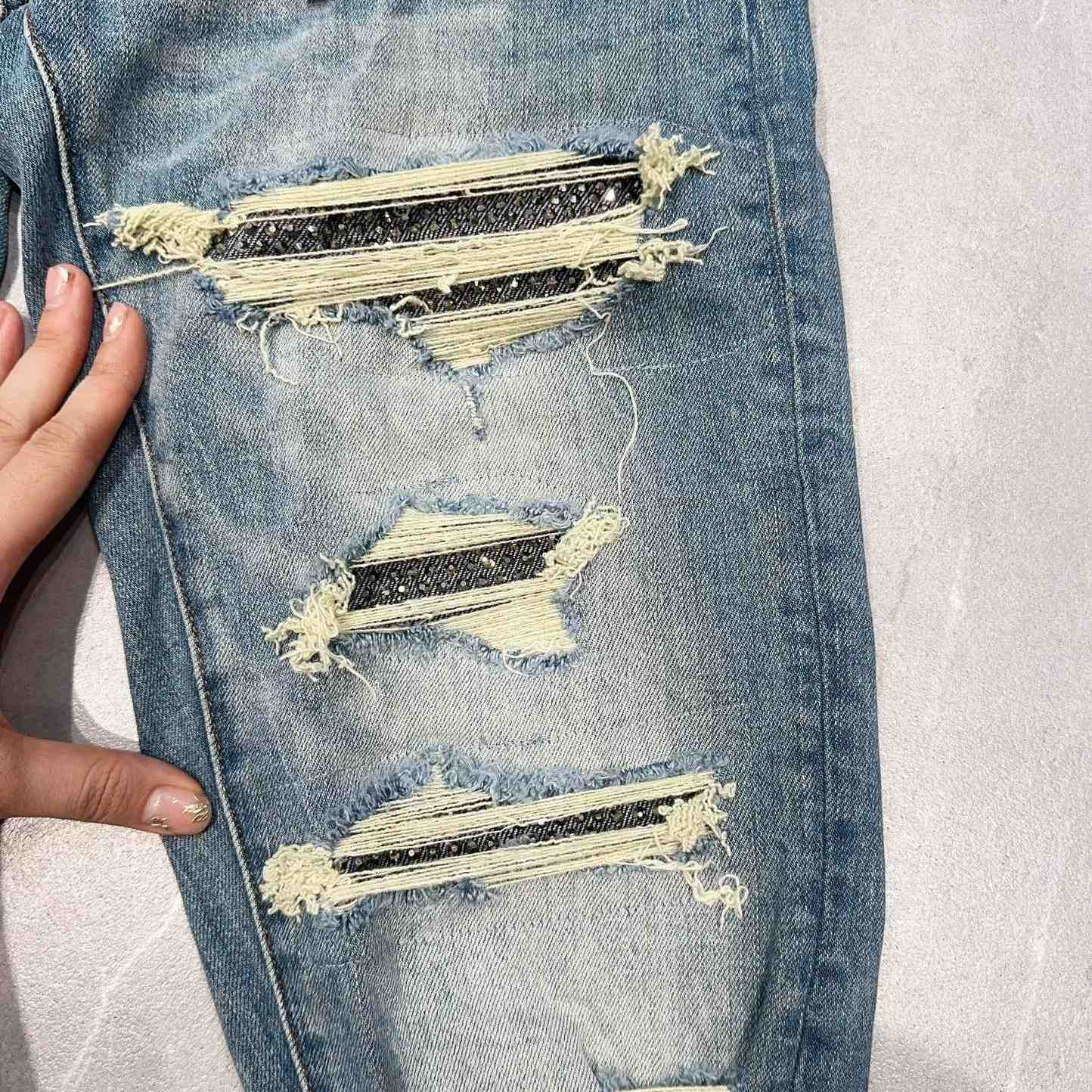 Amiri Jeans     AM1111 - DopestKickz