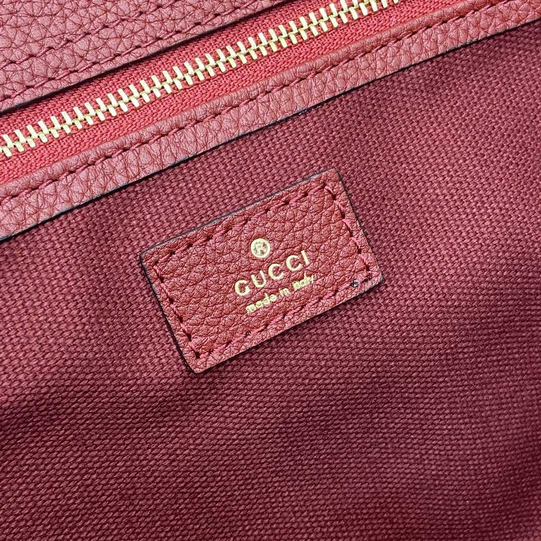 Gucci Medium Tote Bag With Hook Closure - DopestKickz