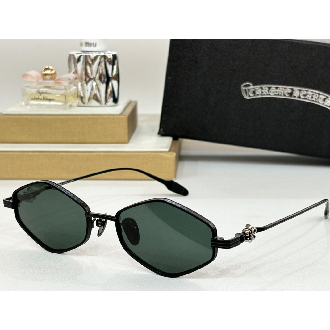 Chrome Heart CH8286 Sunglasses - DopestKickz
