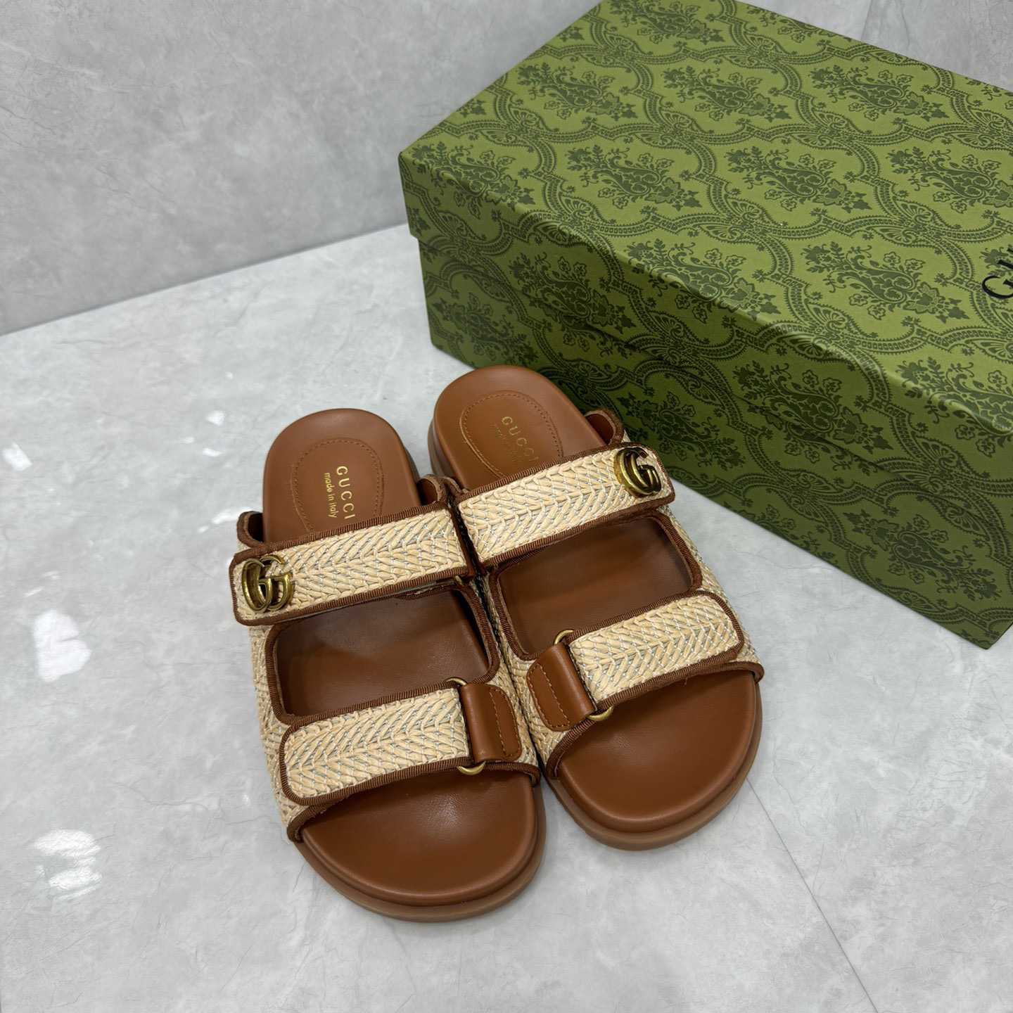 Gucci Sandal With Double G   - DopestKickz