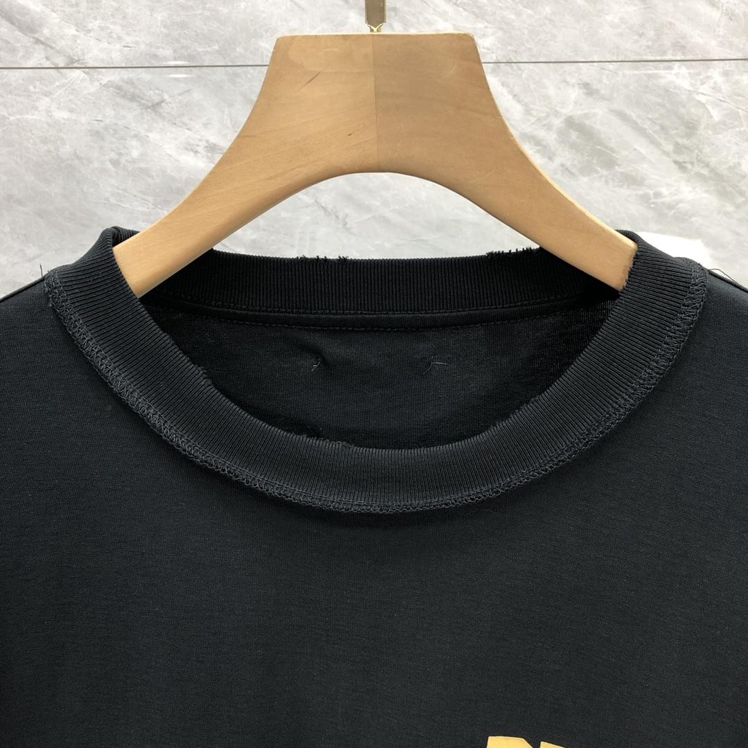 Gallery Dept . Logo Long Sleeve - DopestKickz