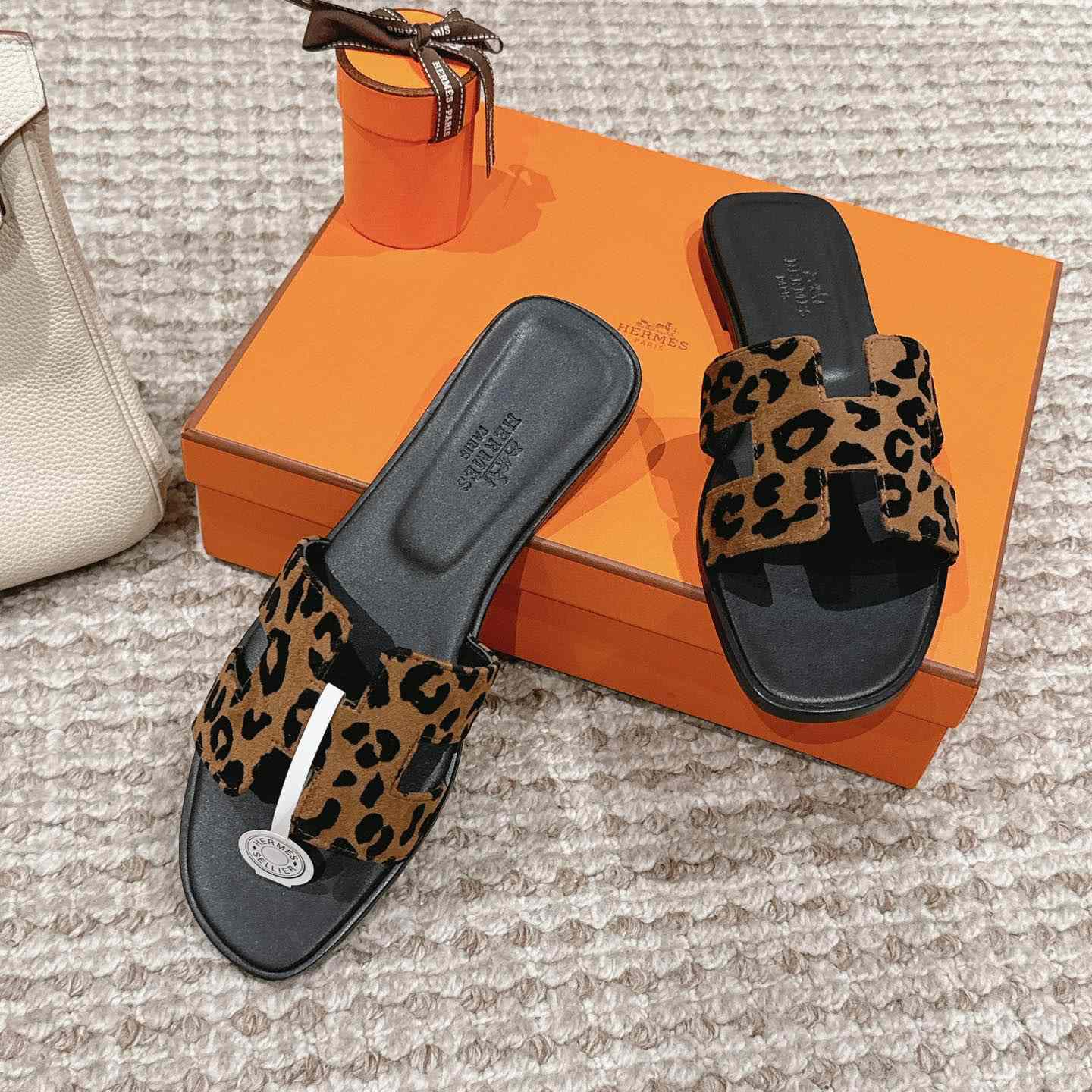 Hermes Oran Sandal - DopestKickz