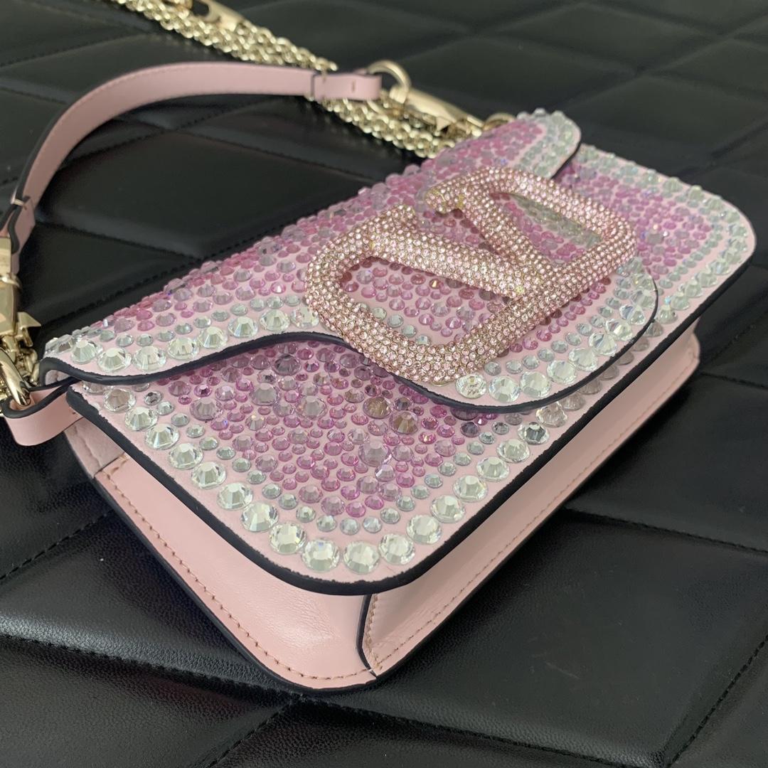 Valenti Locò Small Shoulder Bag (19-10.5-5cm) - DopestKickz