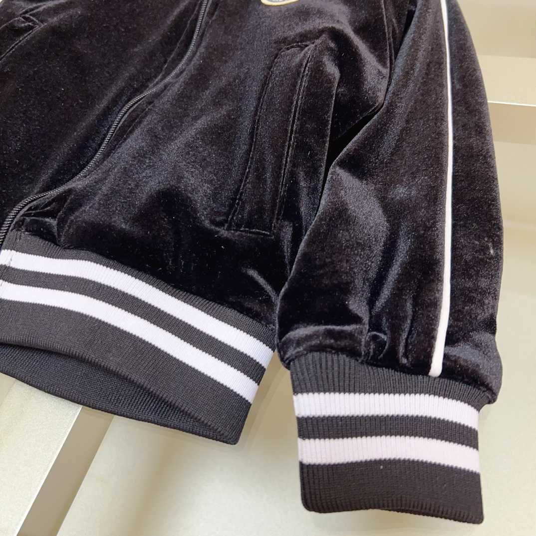 Moncler Kid's Suit - DopestKickz