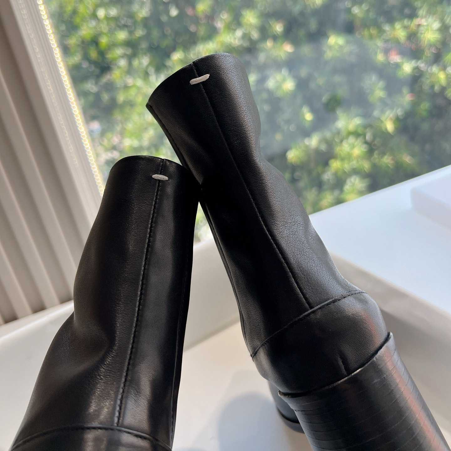 Maison Margiela Tabi Ankle Boots - DopestKickz