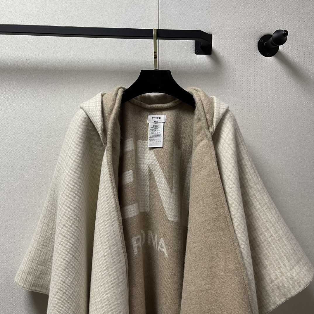 Fendi Poncho  140*160cm - DopestKickz