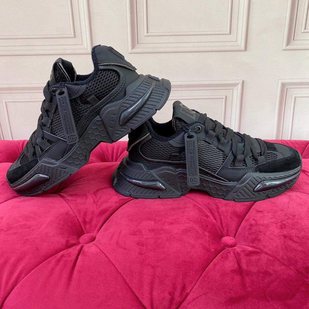Dolce & Gabbana Sneakers - DopestKickz