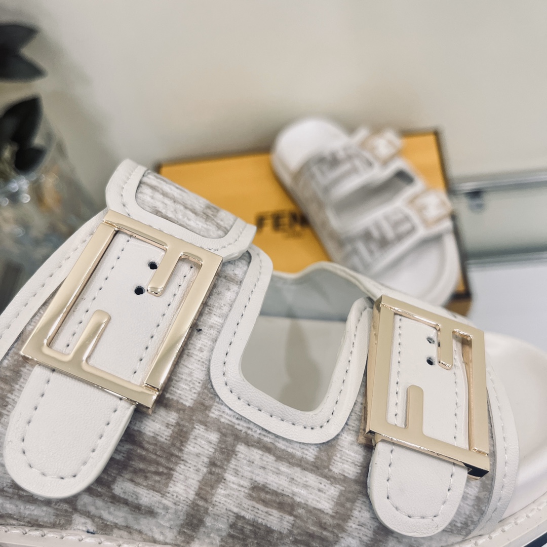 Fendi Feel Slides - DopestKickz