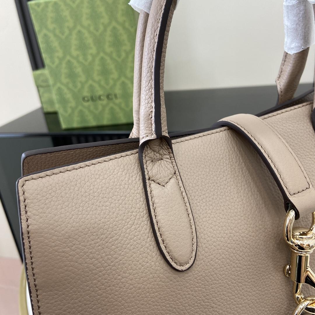 Gucci Medium Tote Bag With Hook Closure - DopestKickz