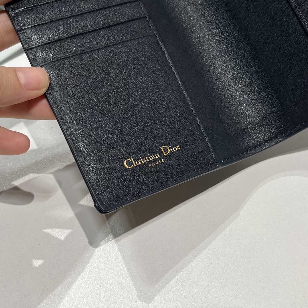 Dior 30 Montaigne Passport Holder - DopestKickz