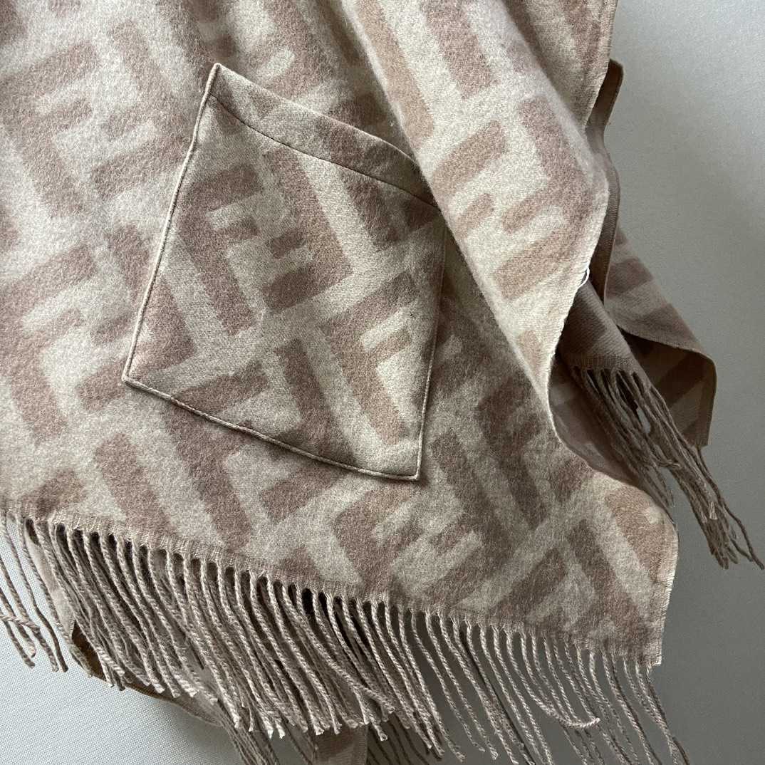 Fendi Poncho - DopestKickz