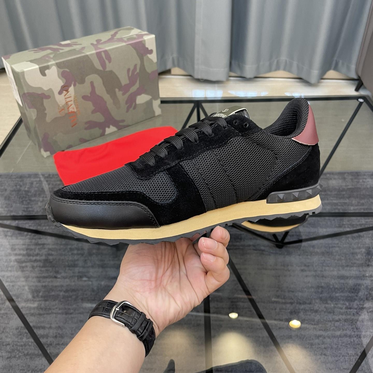 Valent Garavani Rockrunner Sneaker  - DopestKickz