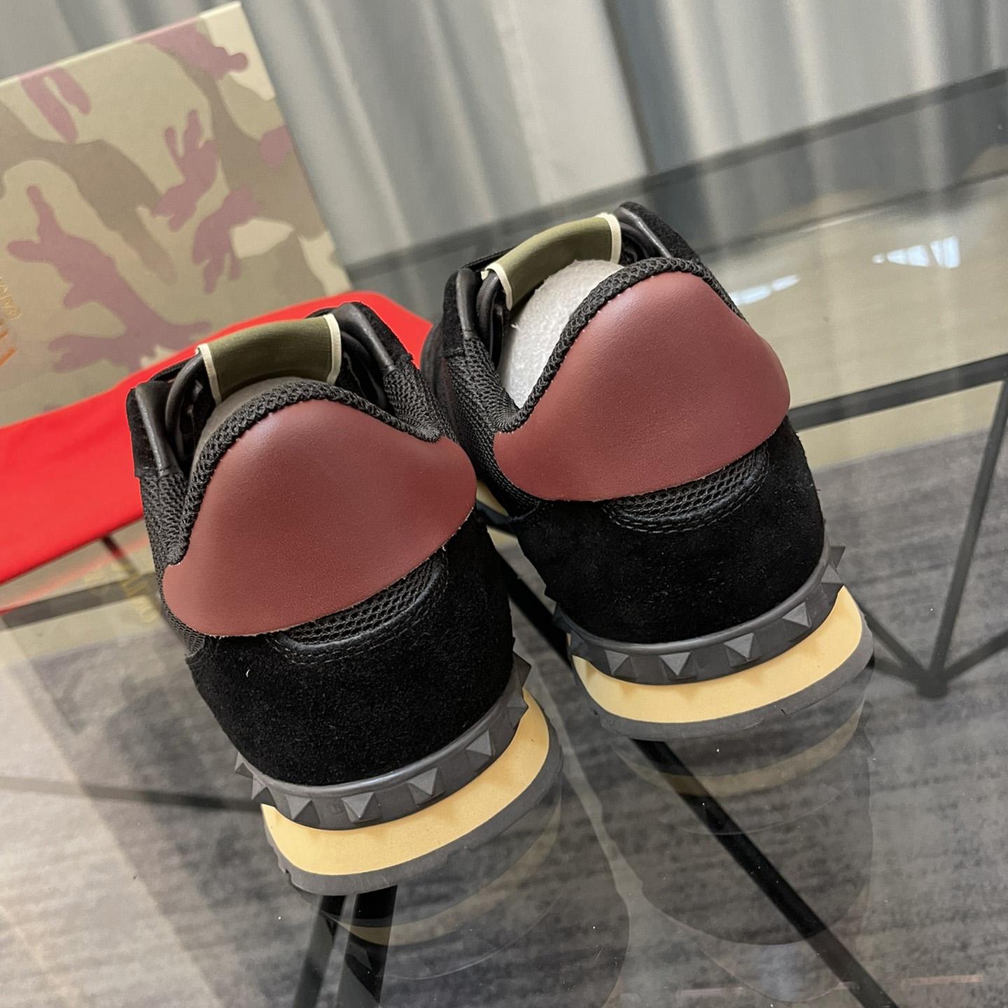 Valent Garavani Rockrunner Sneaker  - DopestKickz
