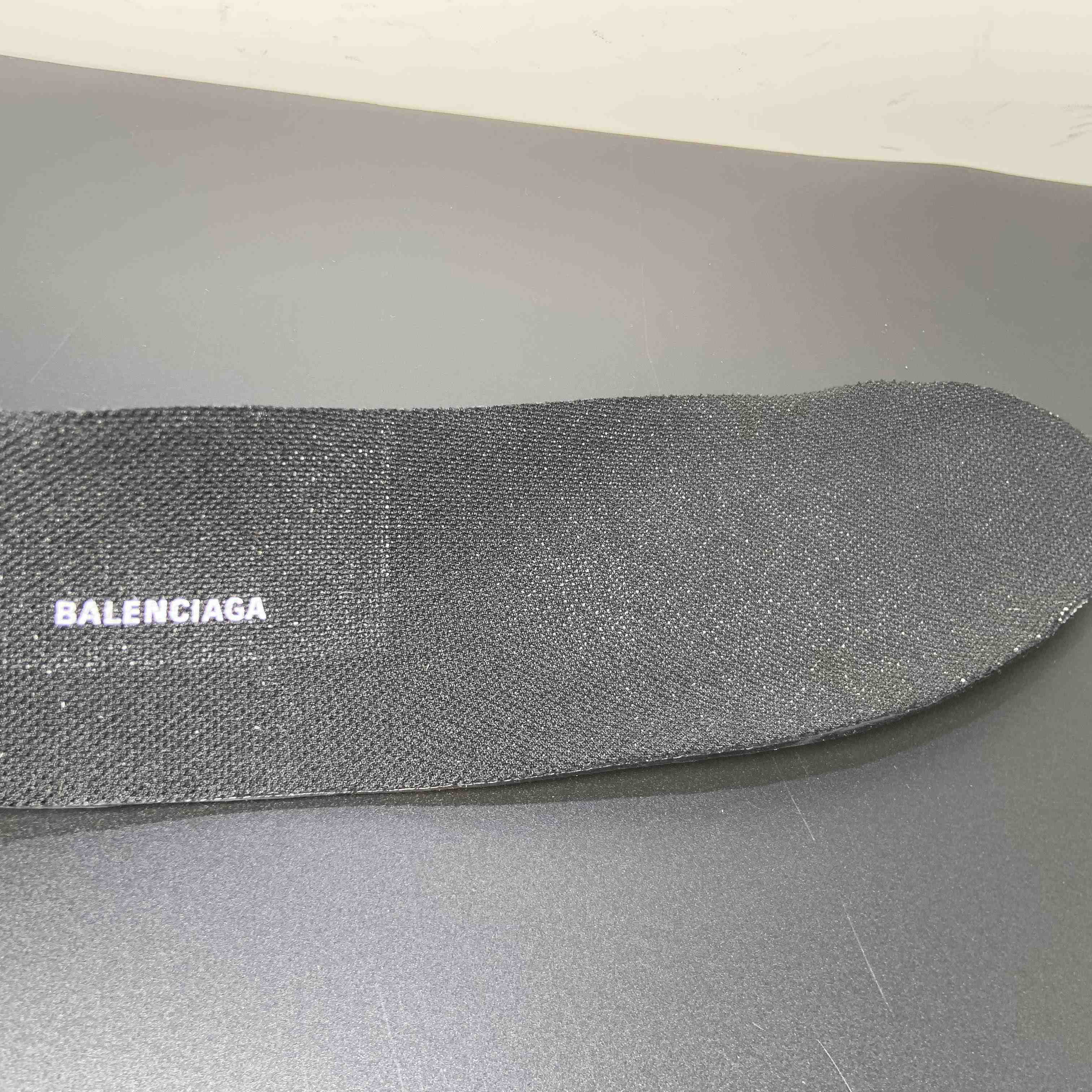 Balenciaga Track Signature Sneaker in black - DopestKickz