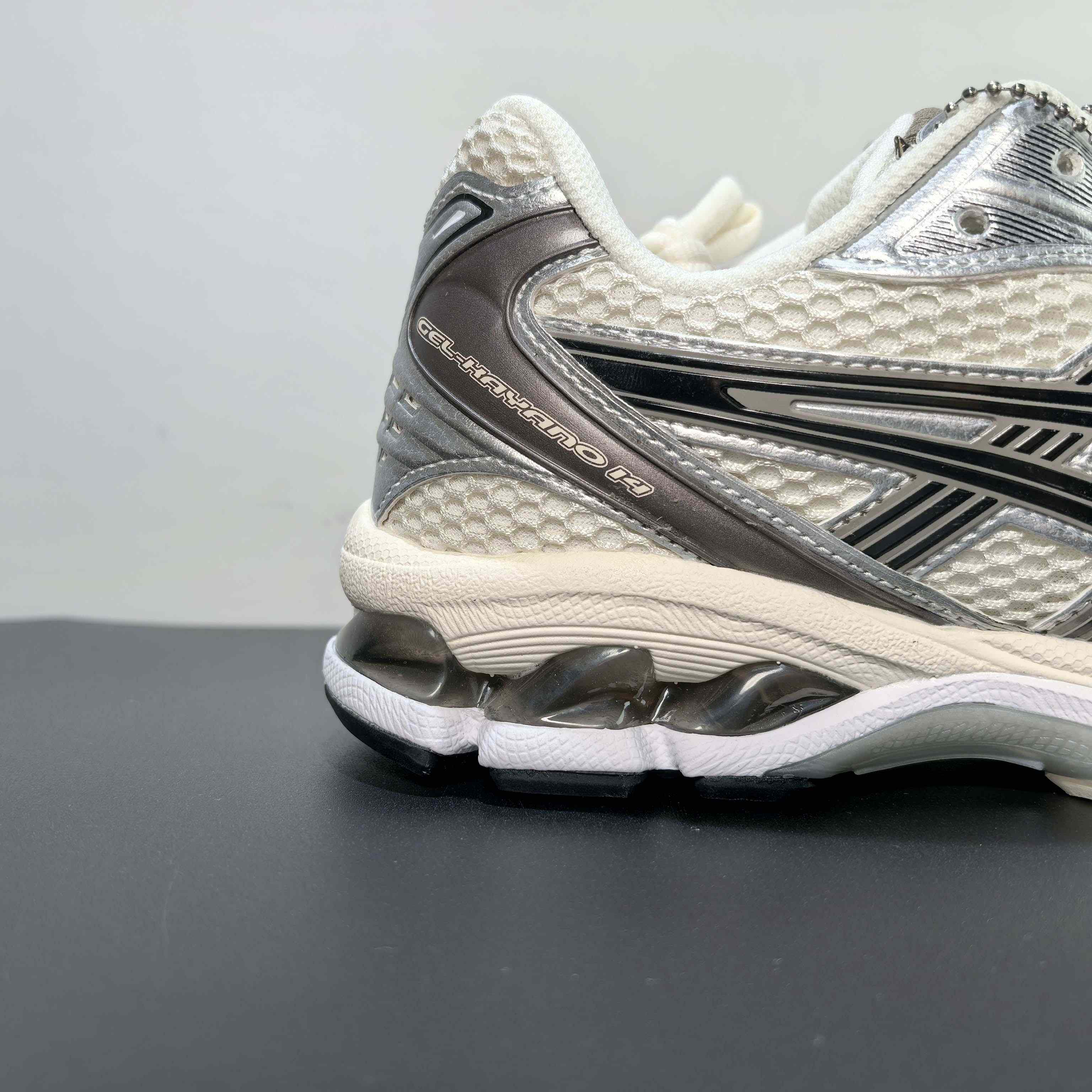 Asics Gel-Kayano 14 Sneakers    1201A019-108 - DopestKickz