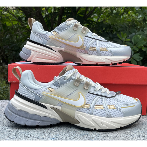 Nike V2K Sneaker    HJ7245-100 - DopestKickz