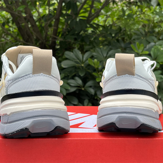 Nike V2K Sneaker    HJ7245-100 - DopestKickz