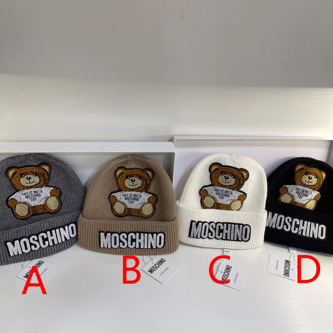 Moschino Beanie  - DopestKickz
