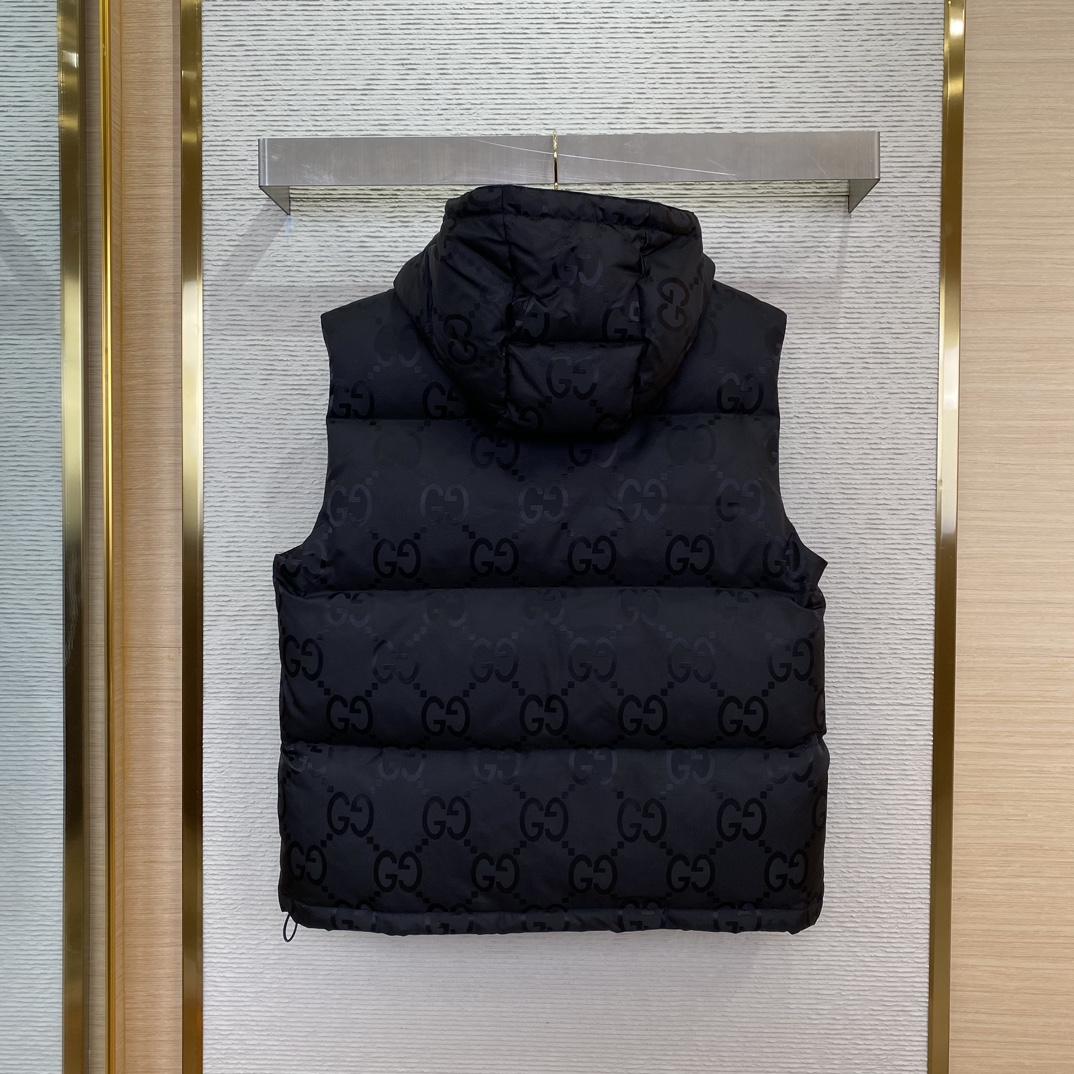 Gucci Jumbo GG Canvas Down Vest - DopestKickz