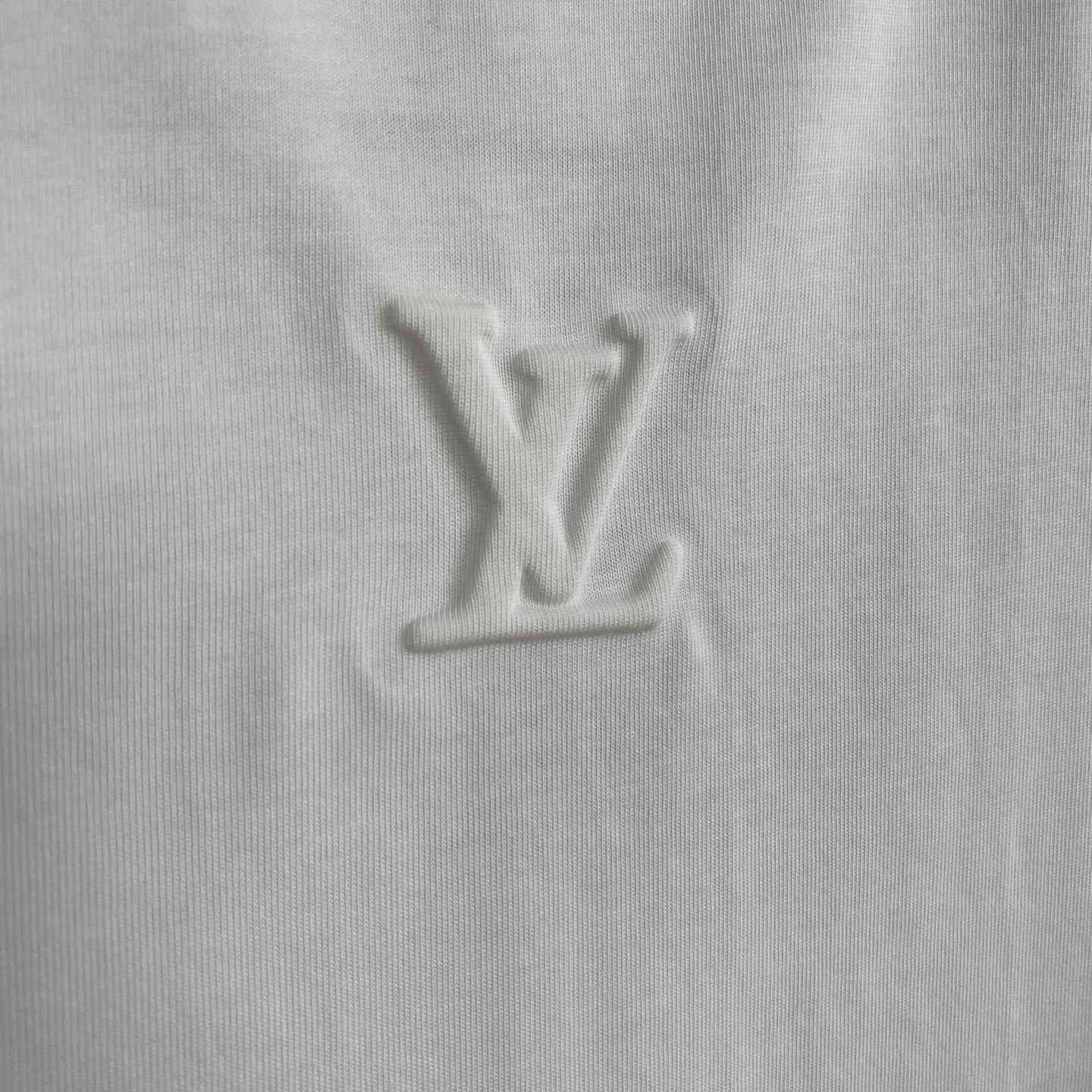 Louis Vuitton Cotton T-shirt - DopestKickz