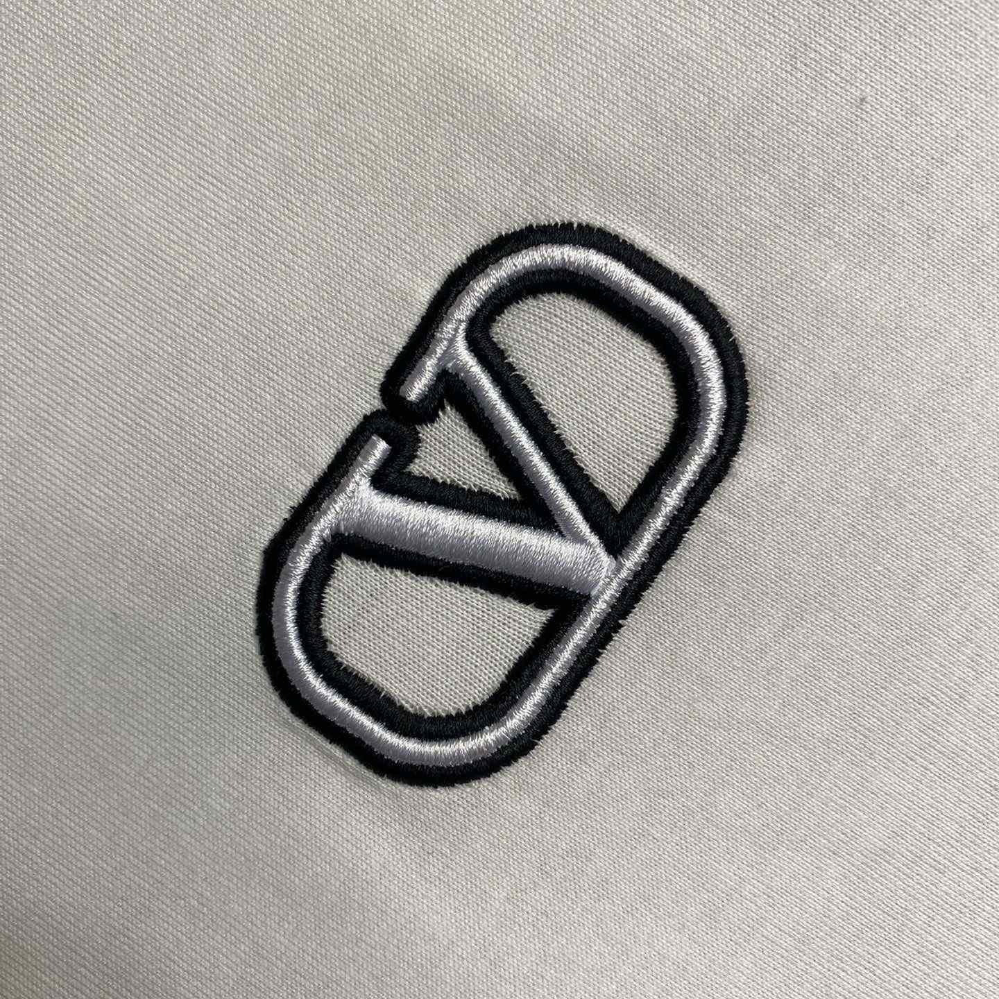  Valenti Cotton T-shirt with VLogo Signature Patch - DopestKickz
