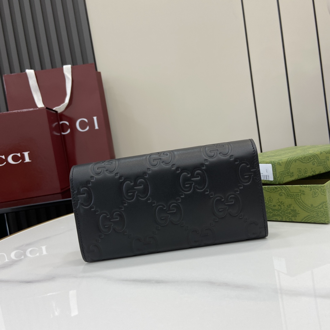 Gucci GG Continental Wallet - DopestKickz
