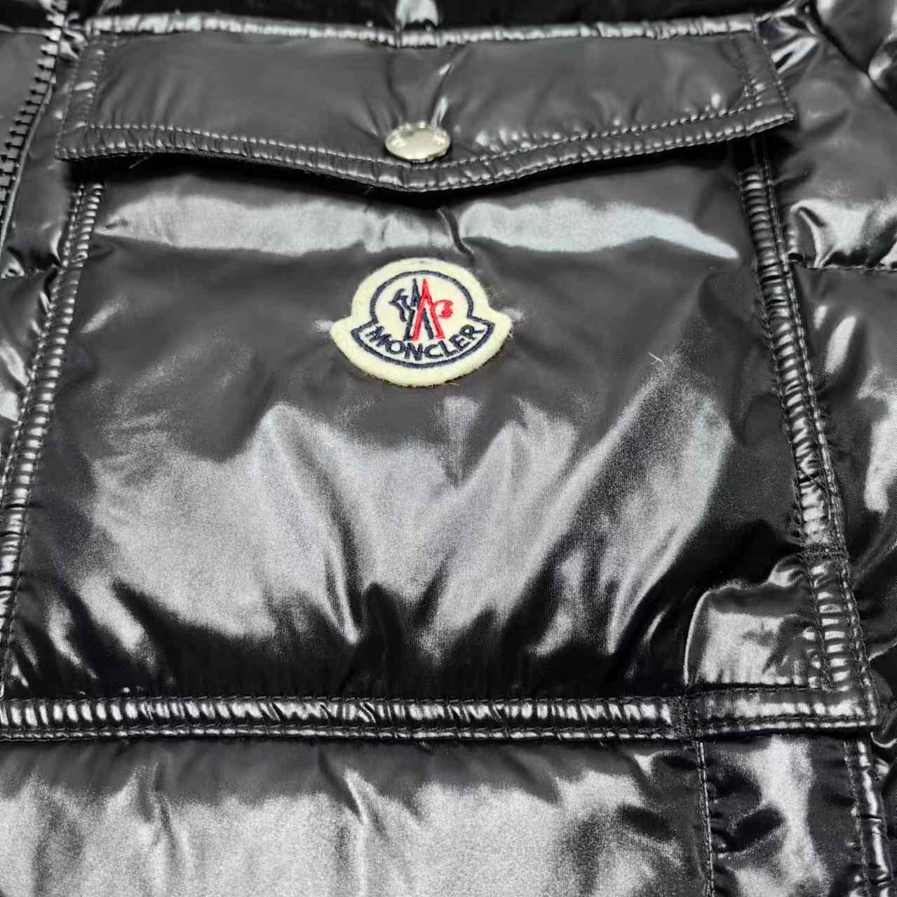 Moncler Short Down Jacket - DopestKickz