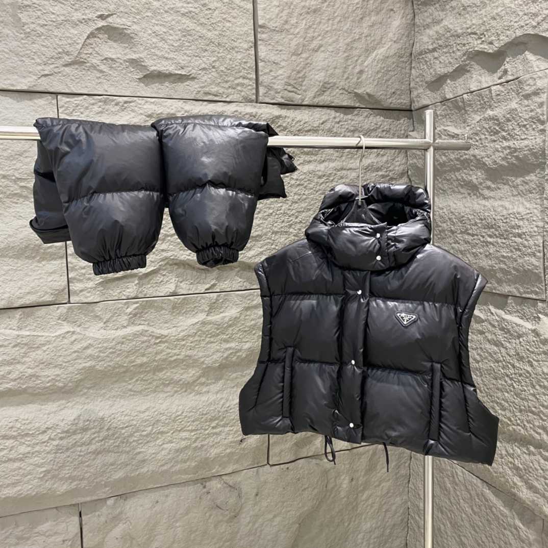 Prada Re-Nylon Convertible Cropped Down Jacket - DopestKickz