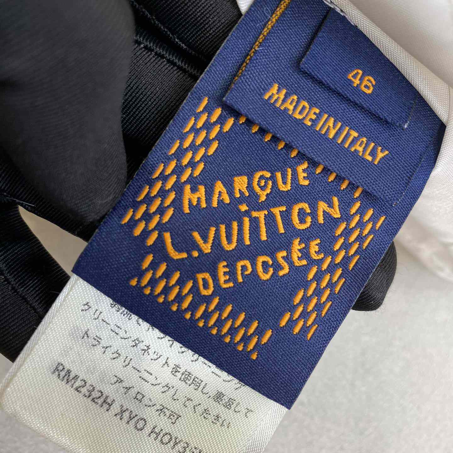 Louis Vuitton Mink Trucker Jacket   1AFXB7 - DopestKickz