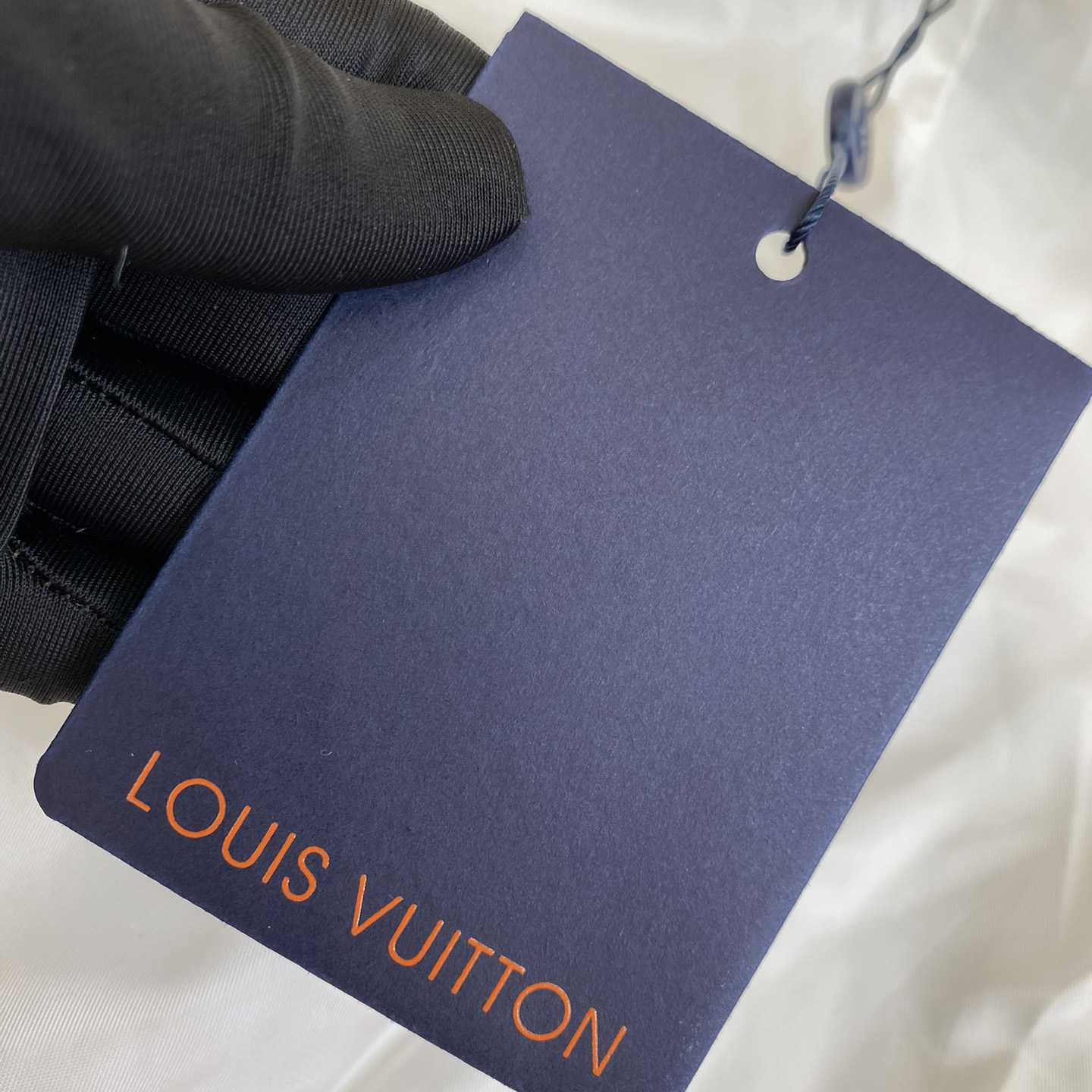 Louis Vuitton Mink Trucker Jacket   1AFXB7 - DopestKickz