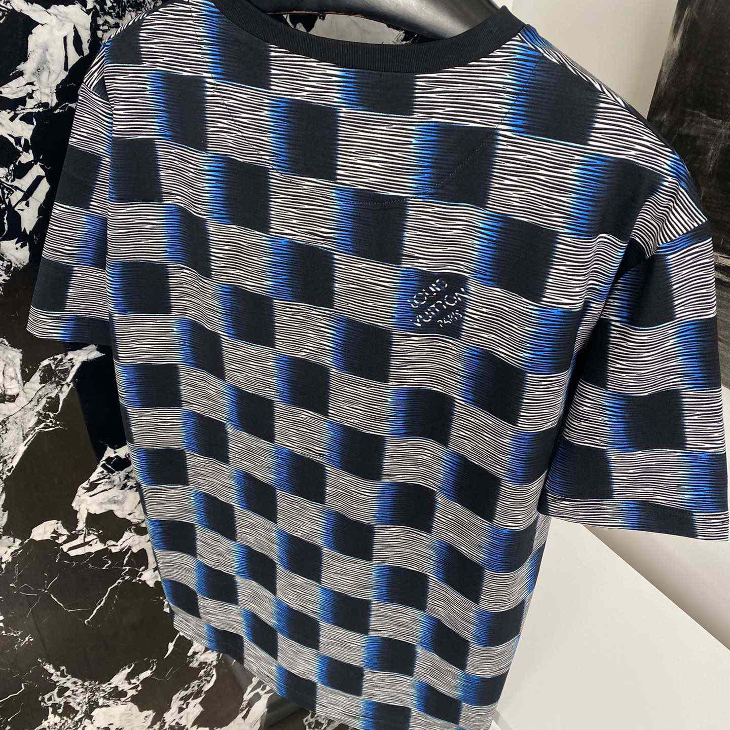 Louis Vuitton Damier Short-Sleeved Cotton T-Shirt   1AFB30 - DopestKickz