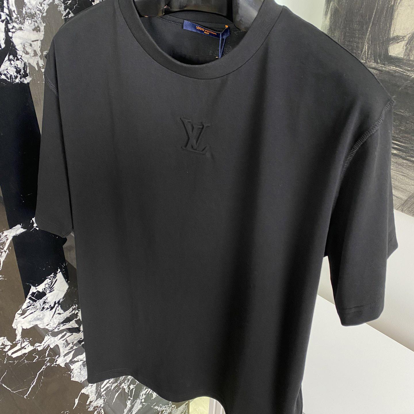 Louis Vuitton Cotton T-shirt - DopestKickz