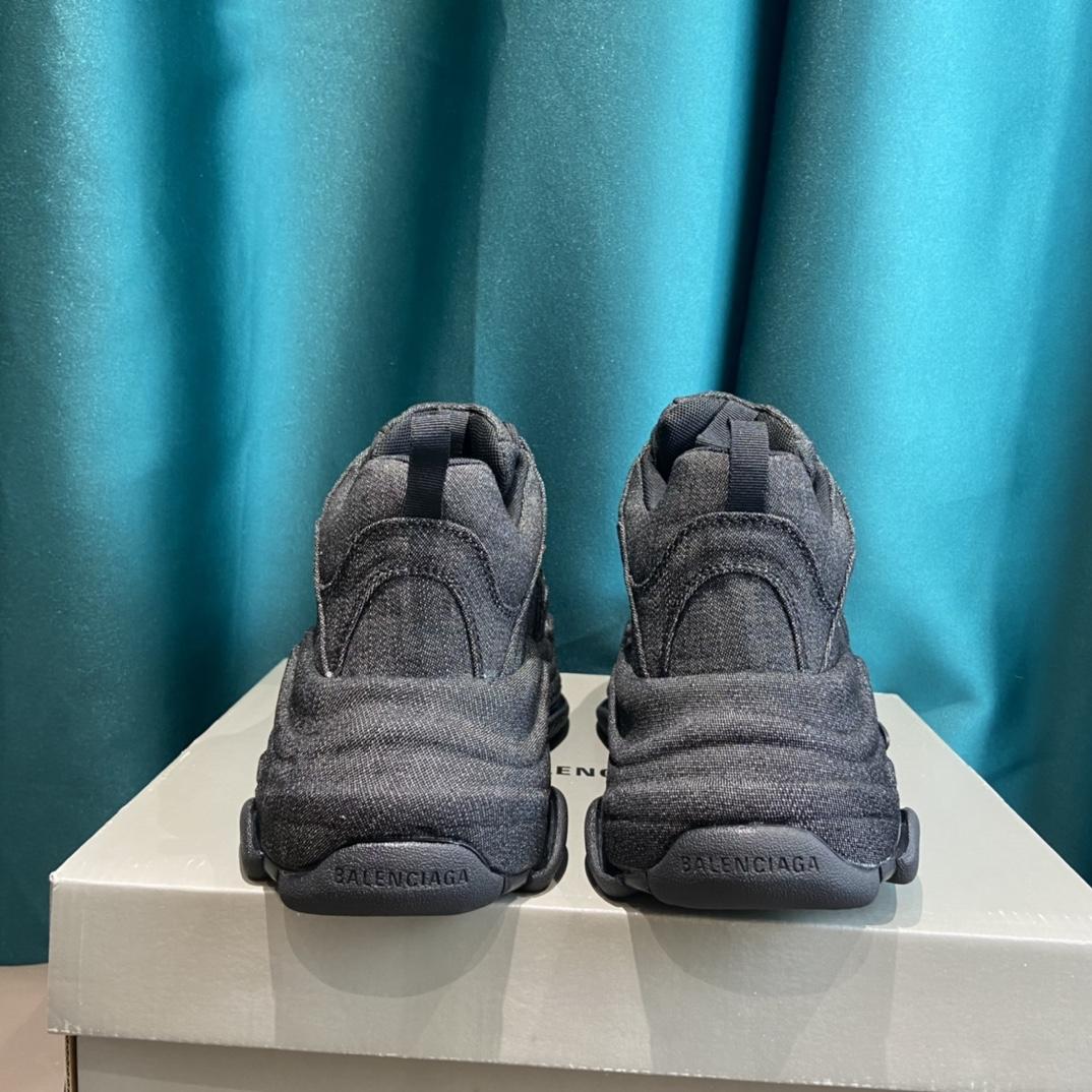 Balenciaga Triple S Sneaker  - DopestKickz