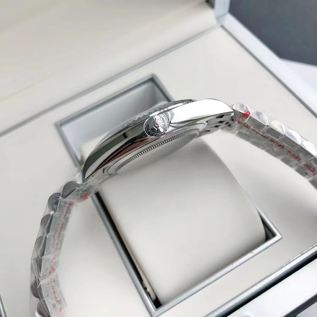 Rolex Oyster Perpetual  Watch      41mm - DopestKickz