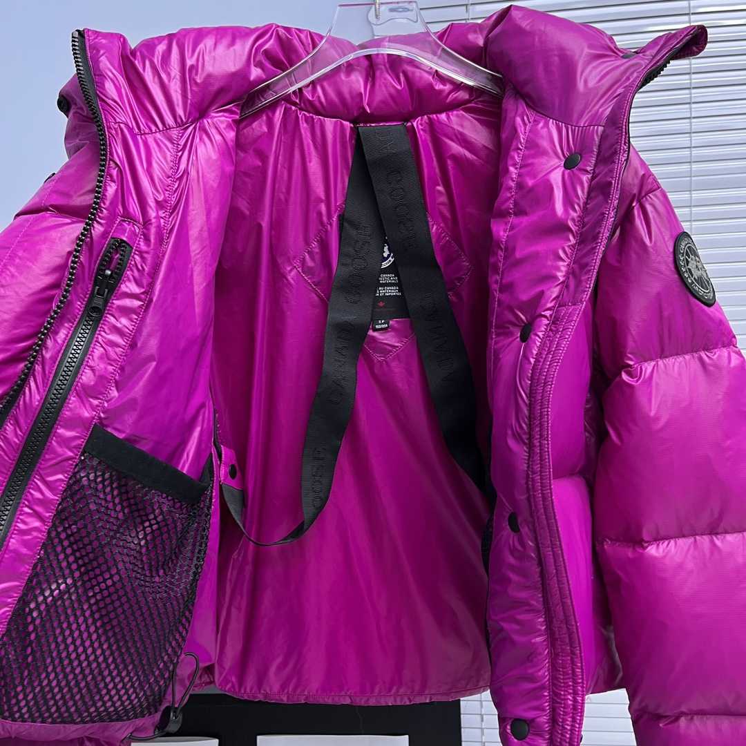 Canada Goose Cypress Cropped Puffer - DopestKickz