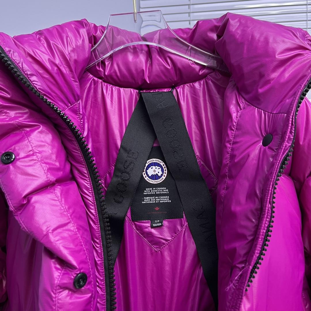Canada Goose Cypress Cropped Puffer - DopestKickz