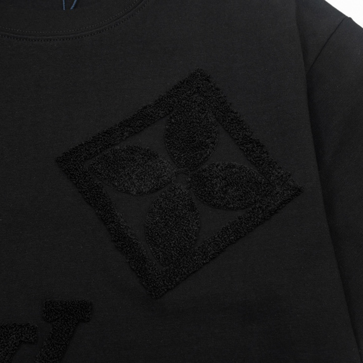 Louis Vuitton Cotton T-shirt - DopestKickz