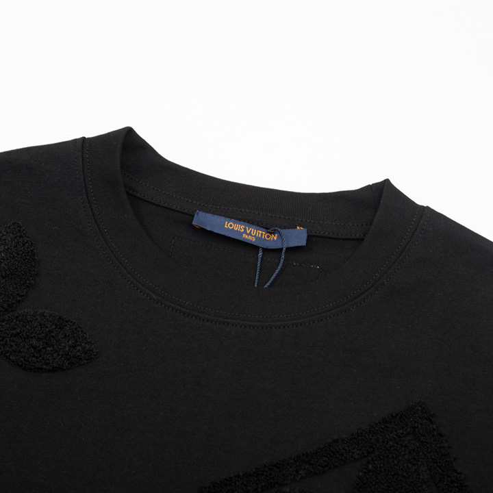 Louis Vuitton Cotton T-shirt - DopestKickz