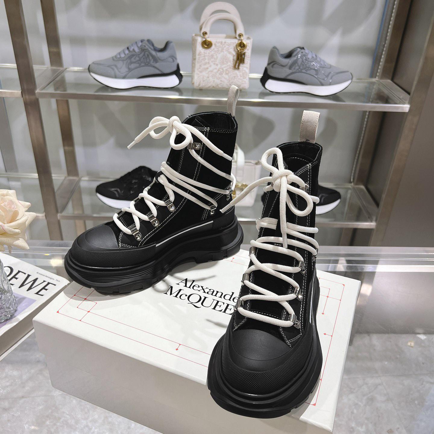 Alexander Mcqueen 50mm lace-up ankle boots - DopestKickz