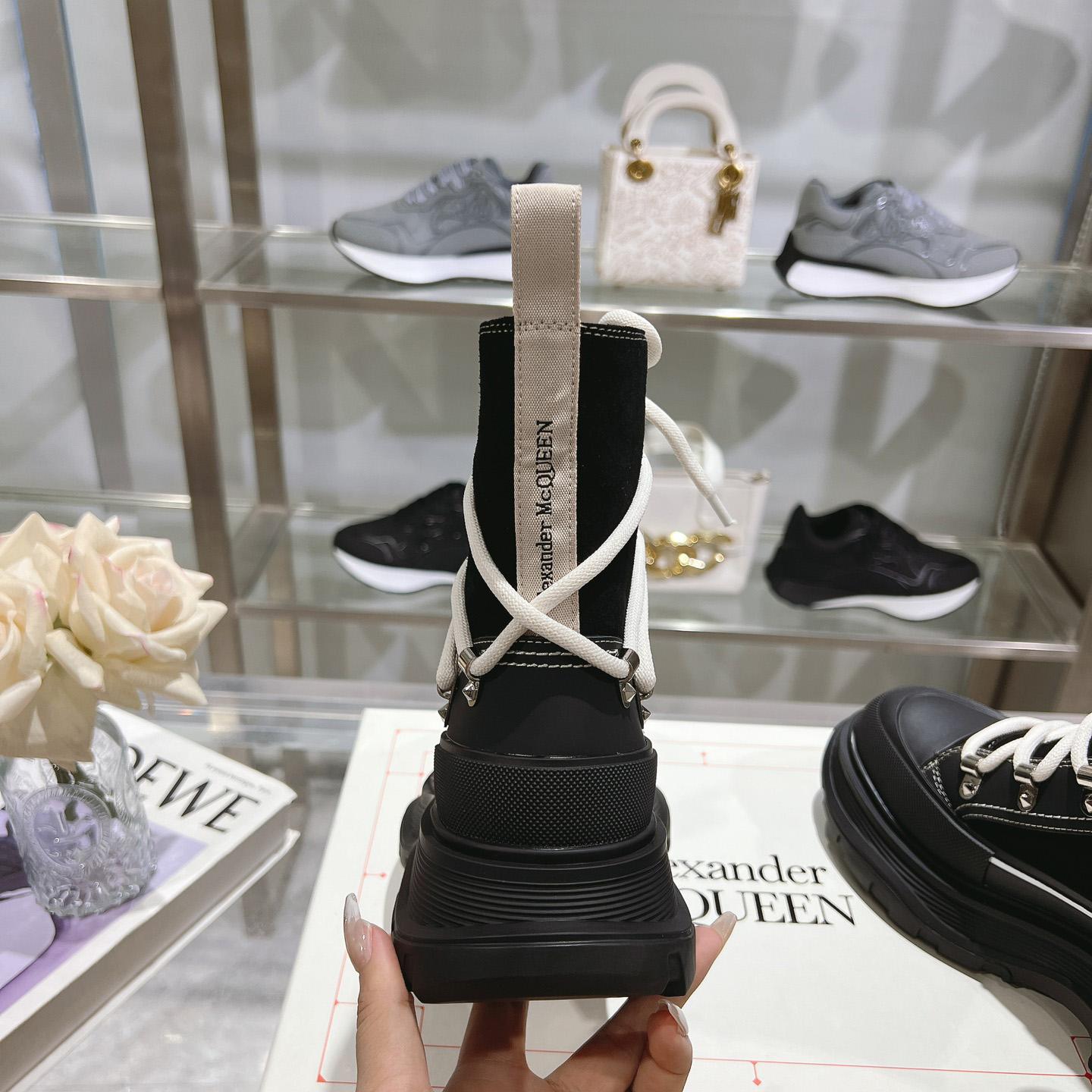 Alexander Mcqueen 50mm lace-up ankle boots - DopestKickz