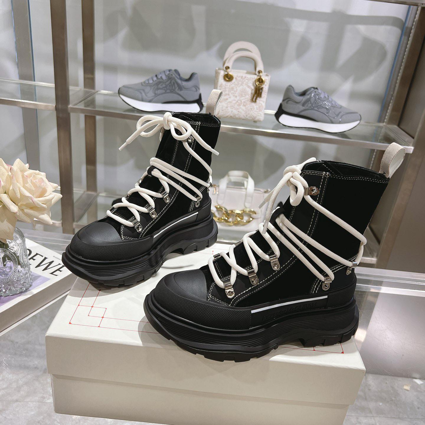 Alexander Mcqueen 50mm lace-up ankle boots - DopestKickz