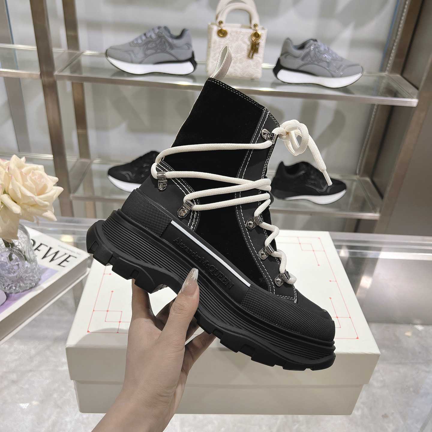 Alexander Mcqueen 50mm lace-up ankle boots - DopestKickz
