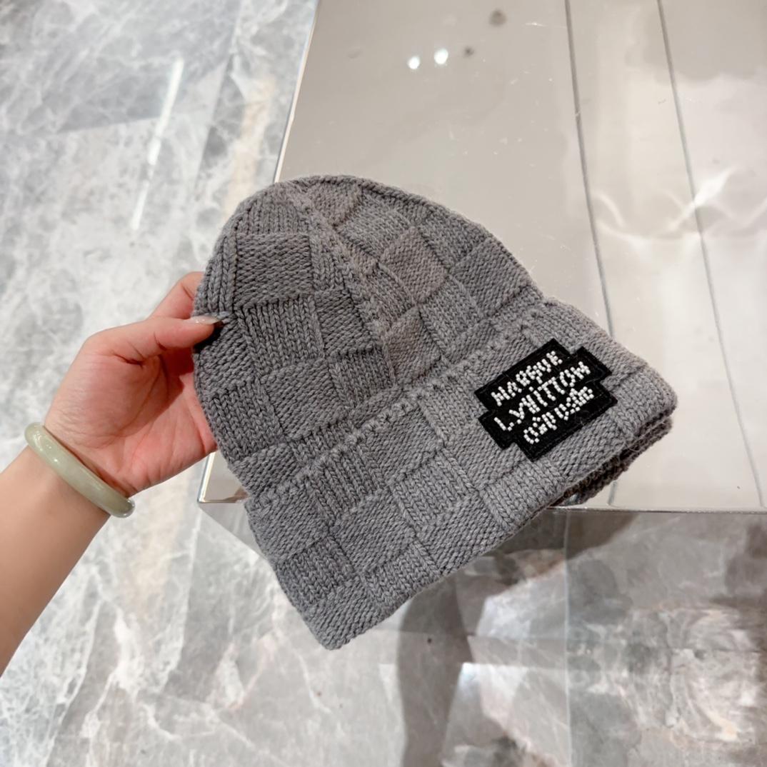 Louis Vuitton Pearls Beanie - DopestKickz