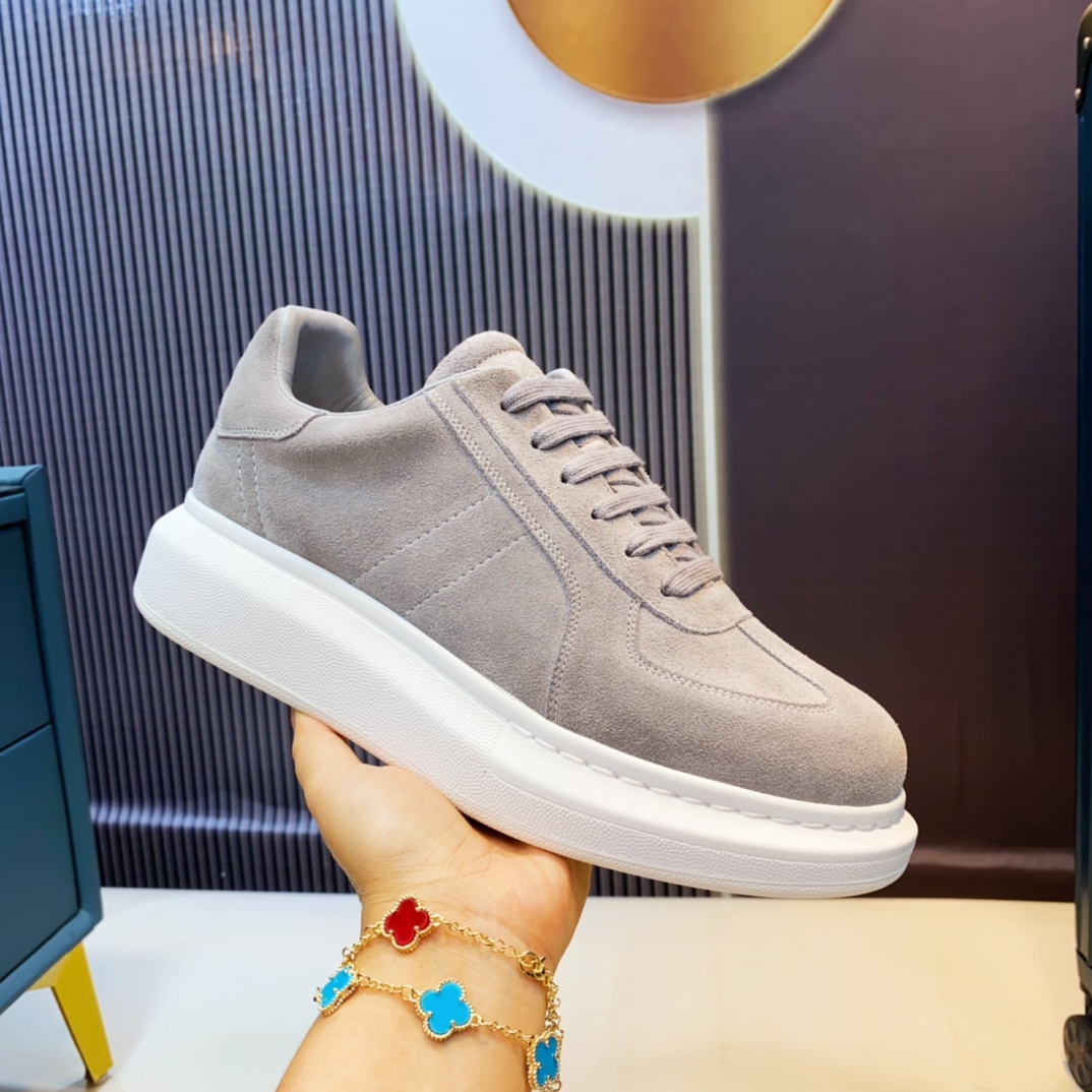 Alexander Mqueen Oversized Sneakers - DopestKickz